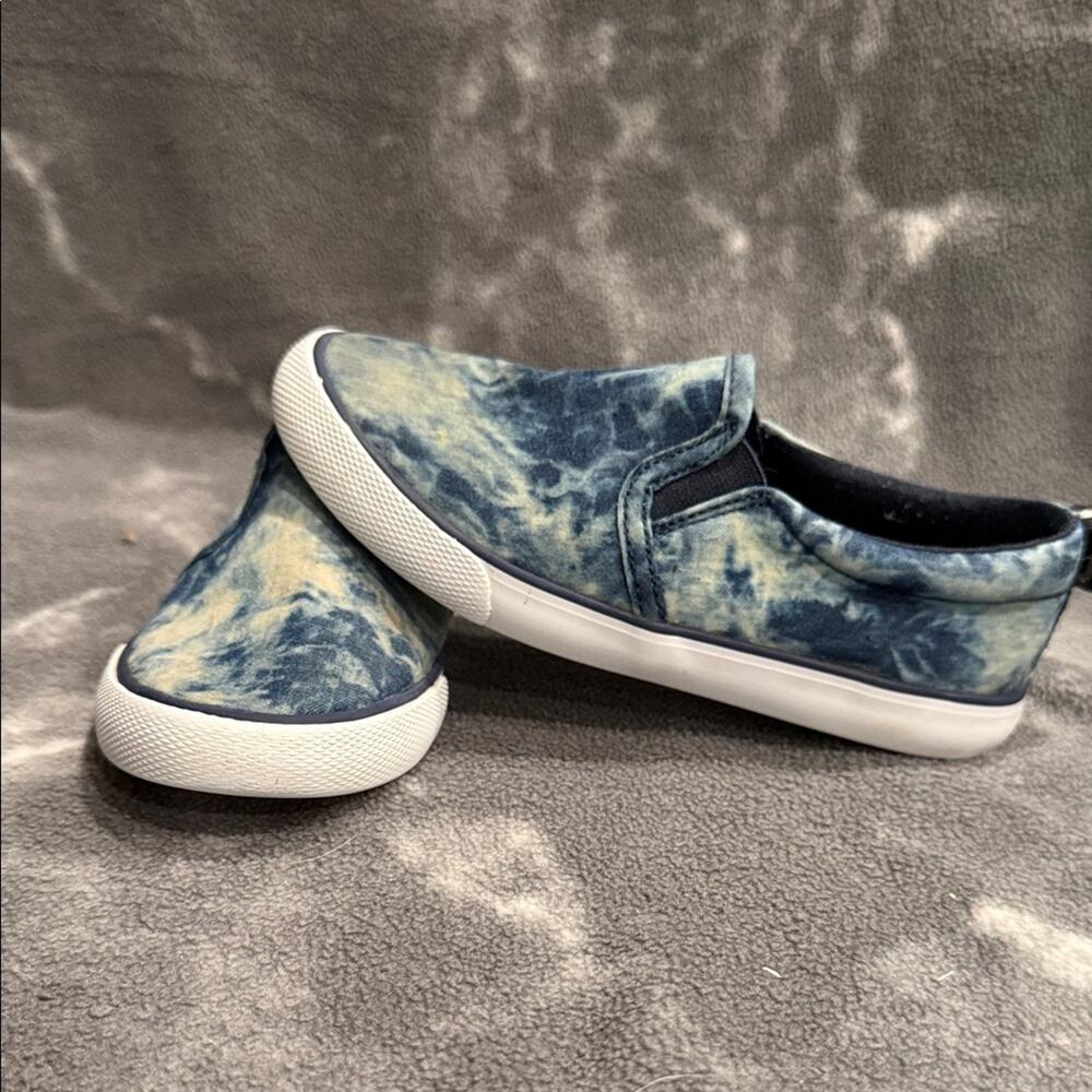 Cat & Jack Blue Tie-Dye Kids Sneakers